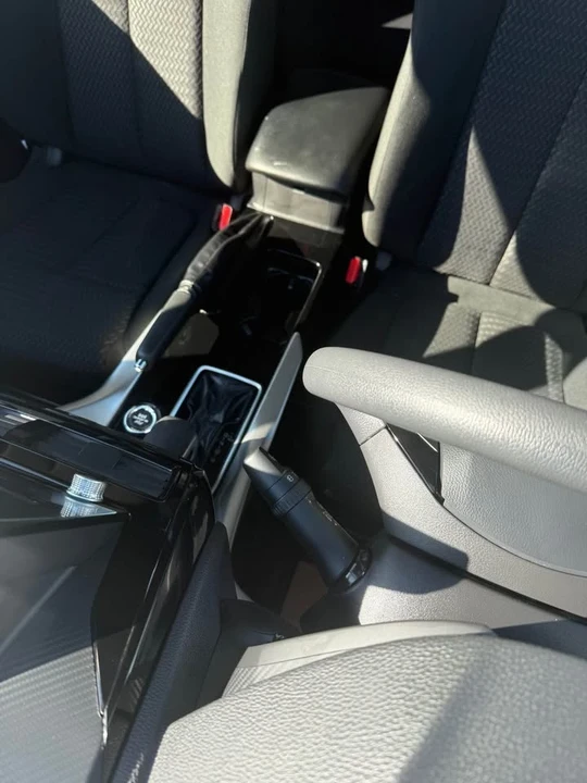 2025 Mitsubishi Eclipse Cross - Image 3 of 5
