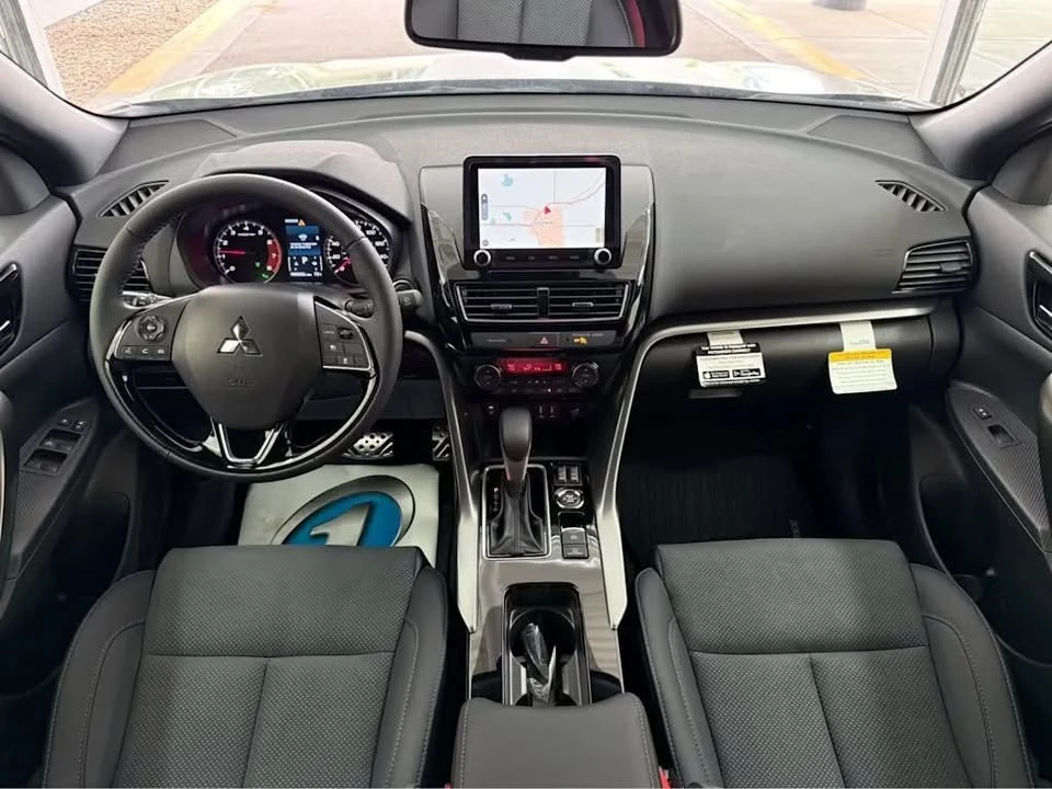 2025 Mitsubishi Eclipse Cross - Image 13 of 16