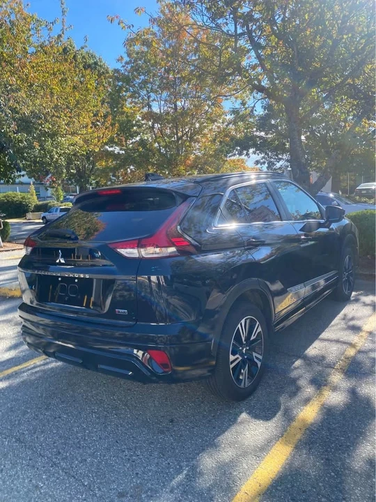 2025 Mitsubishi Eclipse Cross - Image 5 of 12