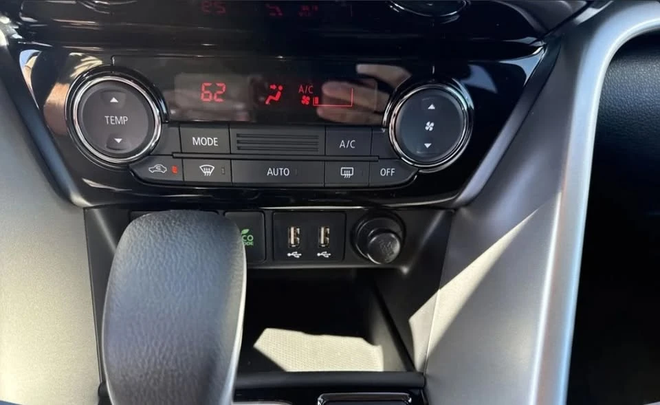 2025 Mitsubishi Eclipse Cross - Image 10 of 10