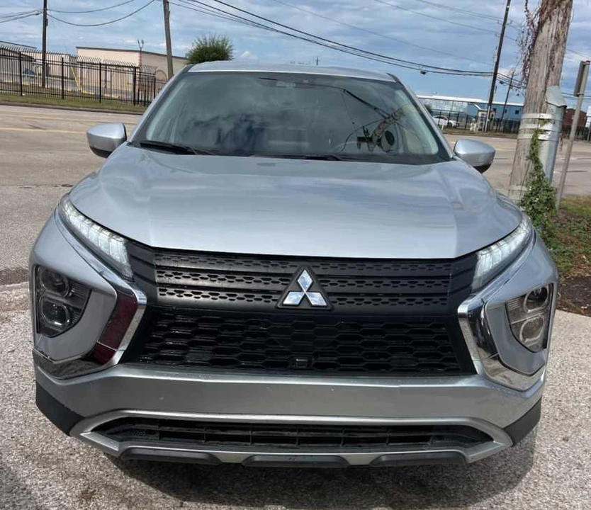 2025 Mitsubishi Eclipse Cross - Image 2 of 6
