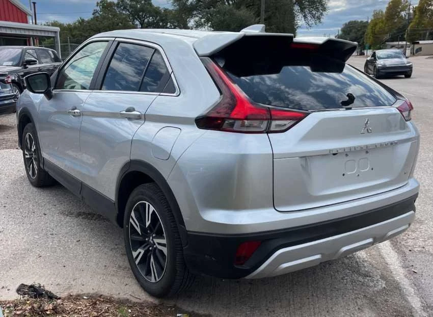 2025 Mitsubishi Eclipse Cross - Image 4 of 6
