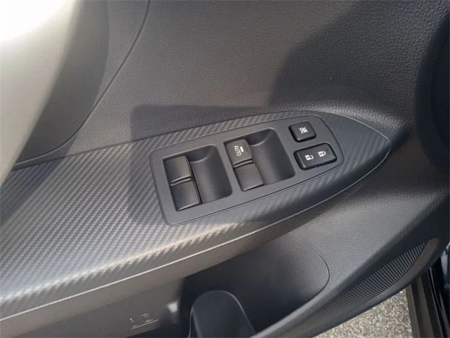 2025 Mitsubishi Eclipse Cross - Image 15 of 18