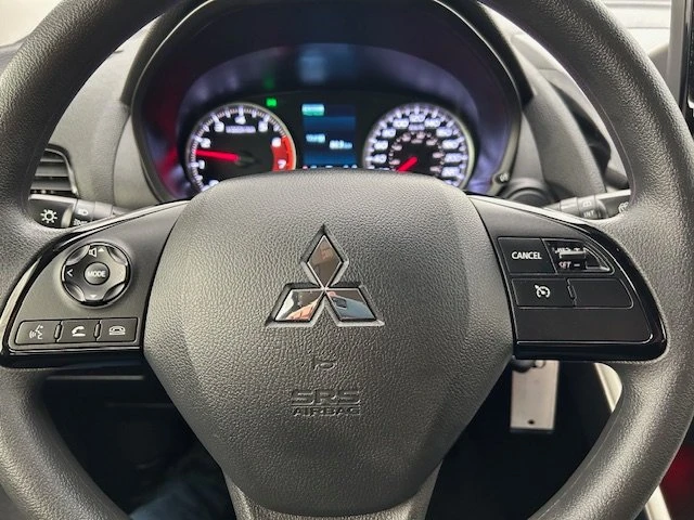 2025 Mitsubishi Eclipse Cross - Image 8 of 13