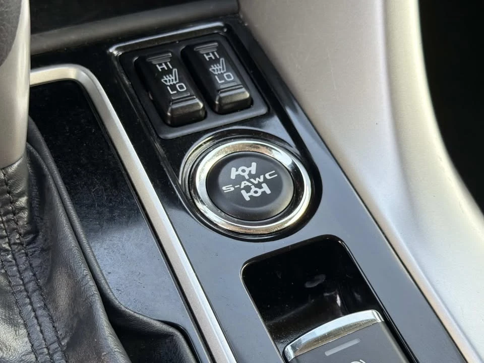 2025 Mitsubishi Eclipse Cross - Image 14 of 20
