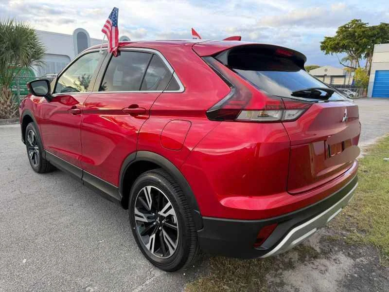 2025 Mitsubishi Eclipse Cross - Image 9 of 10