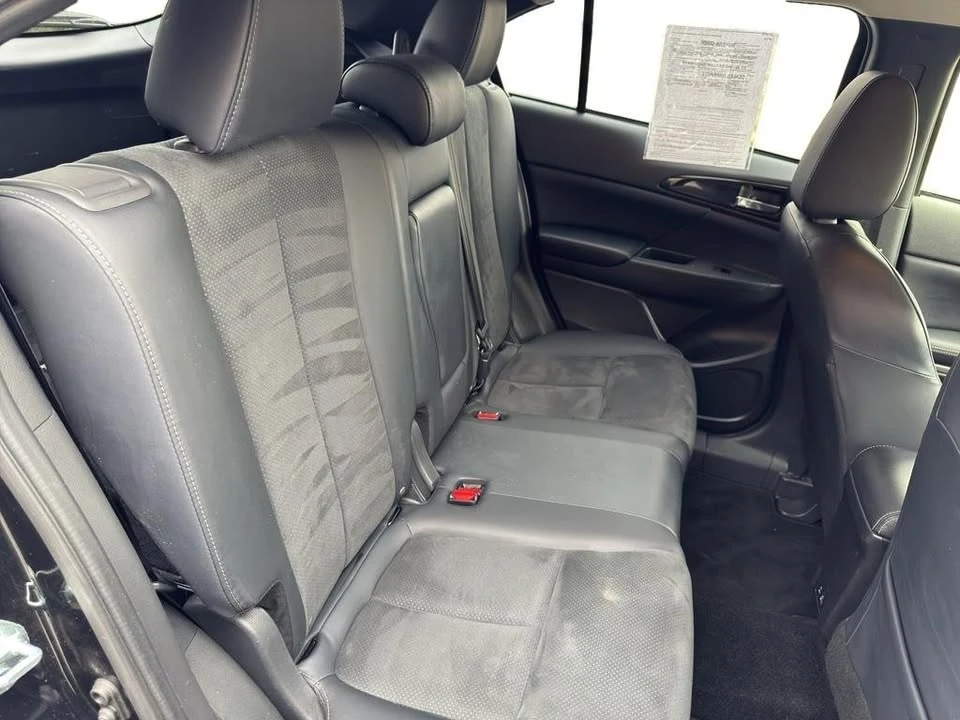 2025 Mitsubishi Eclipse Cross - Image 10 of 18