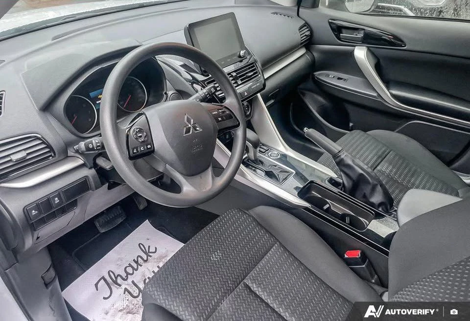 2025 Mitsubishi Eclipse Cross - Image 6 of 9