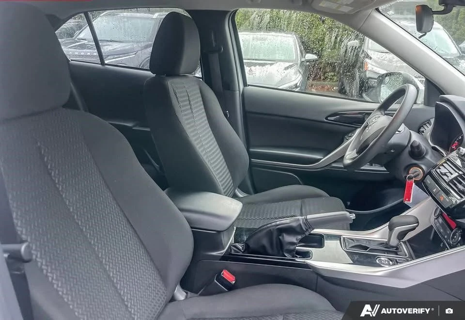 2025 Mitsubishi Eclipse Cross - Image 7 of 9