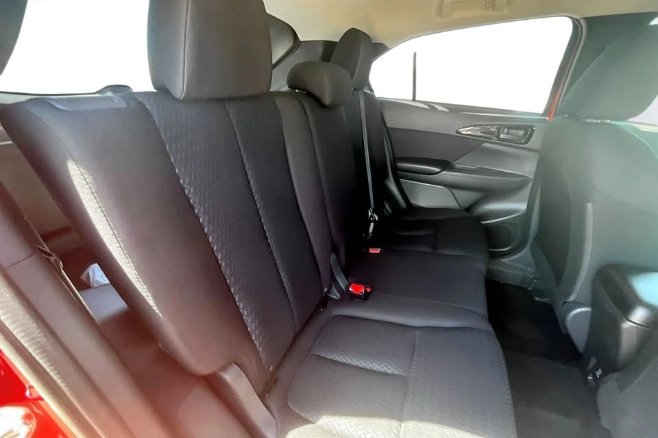 2025 Mitsubishi Eclipse Cross - Image 10 of 13