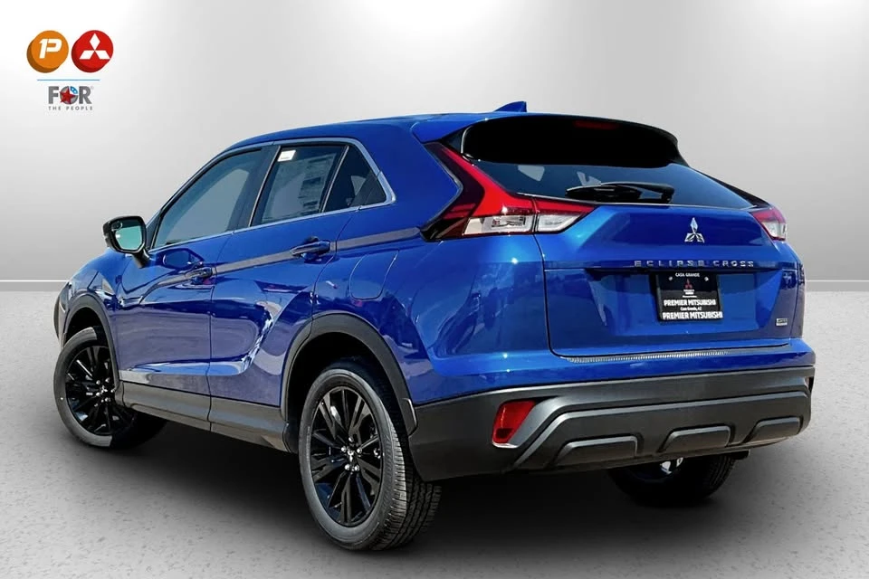 2025 Mitsubishi Eclipse Cross - Image 3 of 12