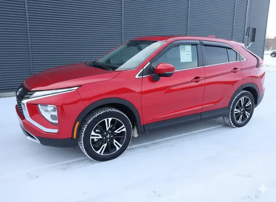 2025 Mitsubishi Eclipse Cross - Image 2 of 20
