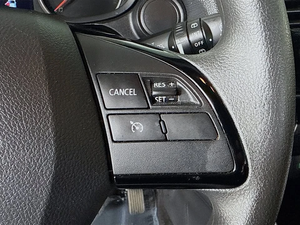 2025 Mitsubishi Eclipse Cross - Image 9 of 18