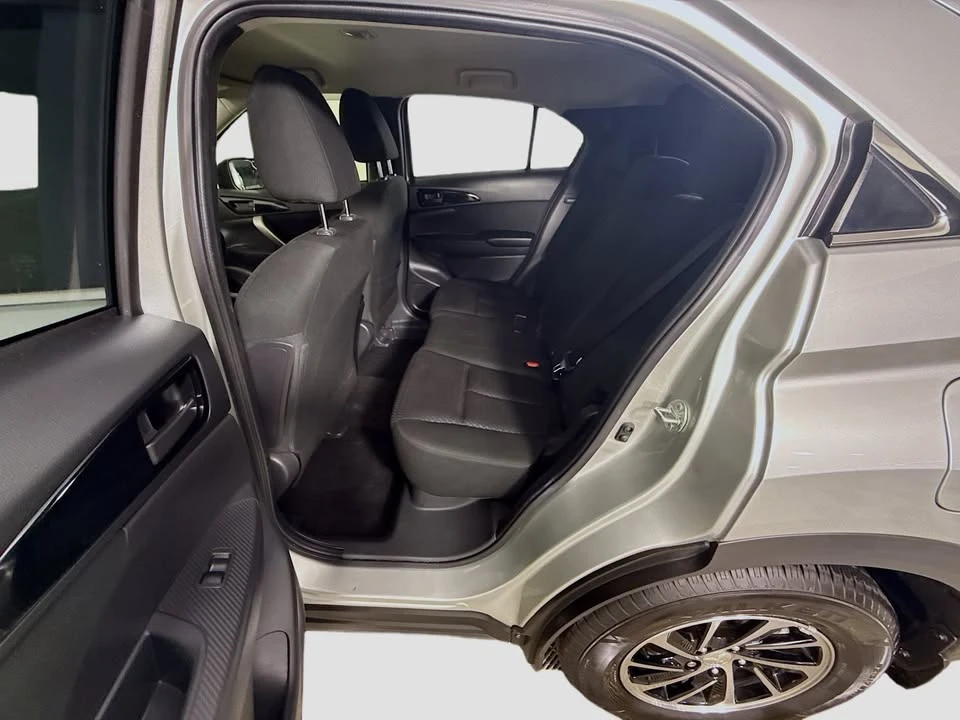 2025 Mitsubishi Eclipse Cross - Image 18 of 18