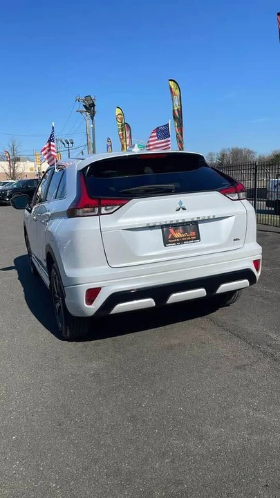 2025 Mitsubishi Eclipse Cross - Image 5 of 7