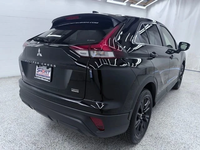 2025 Mitsubishi Eclipse Cross - Image 2 of 6
