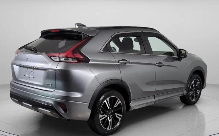 2025 Mitsubishi Eclipse Cross - Image 5 of 14