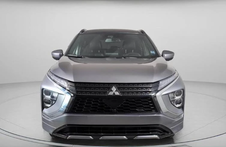 2025 Mitsubishi Eclipse Cross - Image 2 of 14