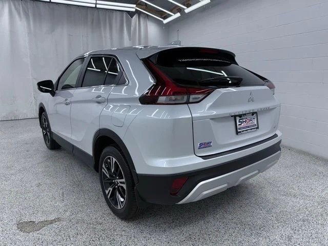 2025 Mitsubishi Eclipse Cross - Image 4 of 10