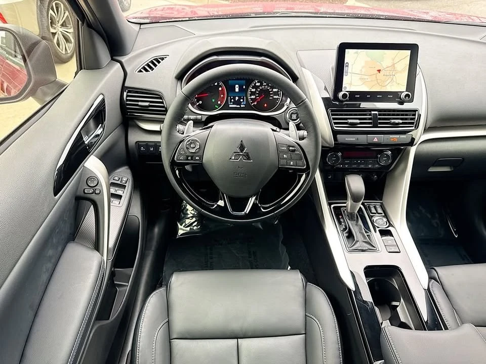 2025 Mitsubishi Eclipse Cross - Image 11 of 20