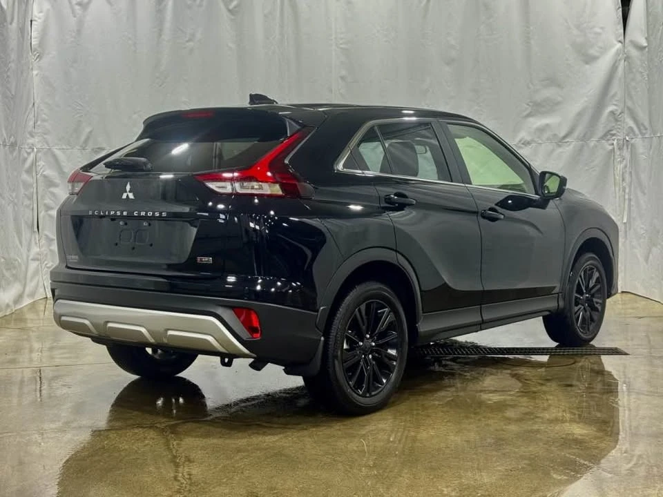 2025 Mitsubishi Eclipse Cross - Image 5 of 11