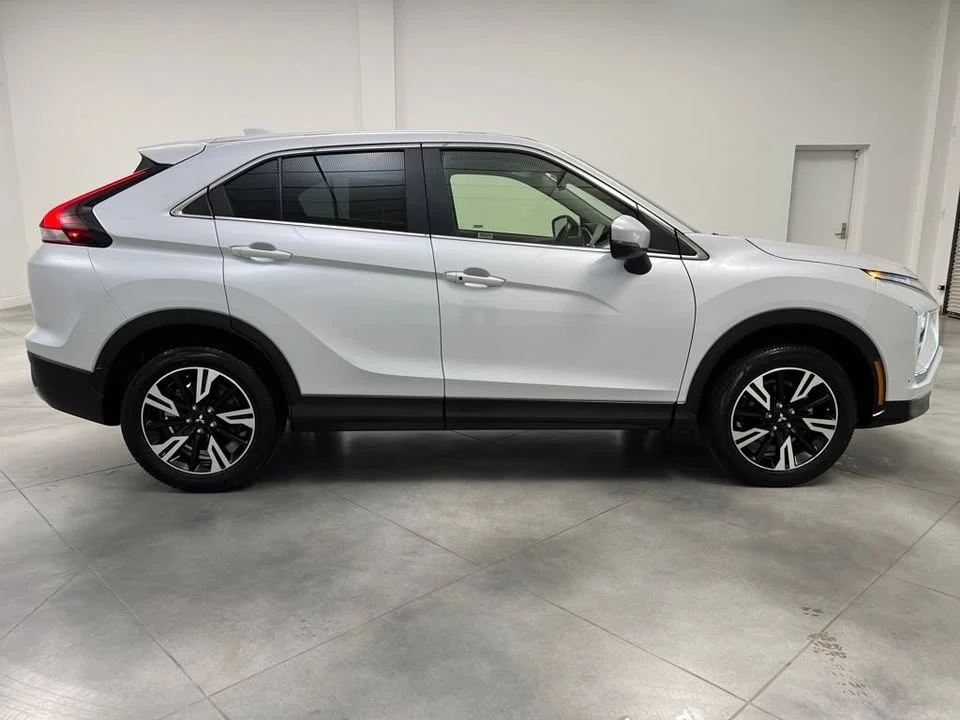 2025 Mitsubishi Eclipse Cross - Image 8 of 20
