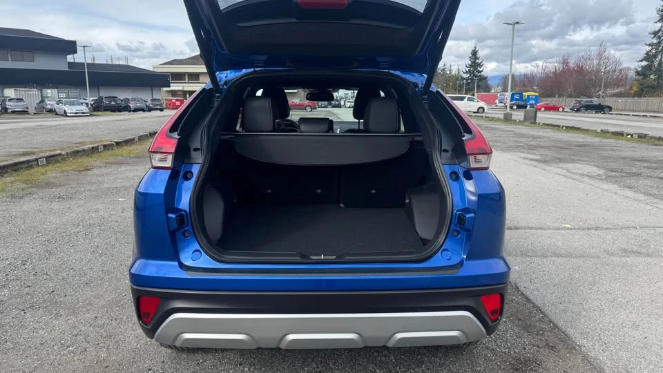 2025 Mitsubishi Eclipse Cross - Image 7 of 19