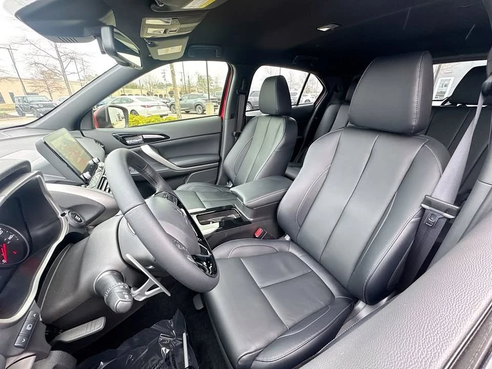 2025 Mitsubishi Eclipse Cross - Image 10 of 20