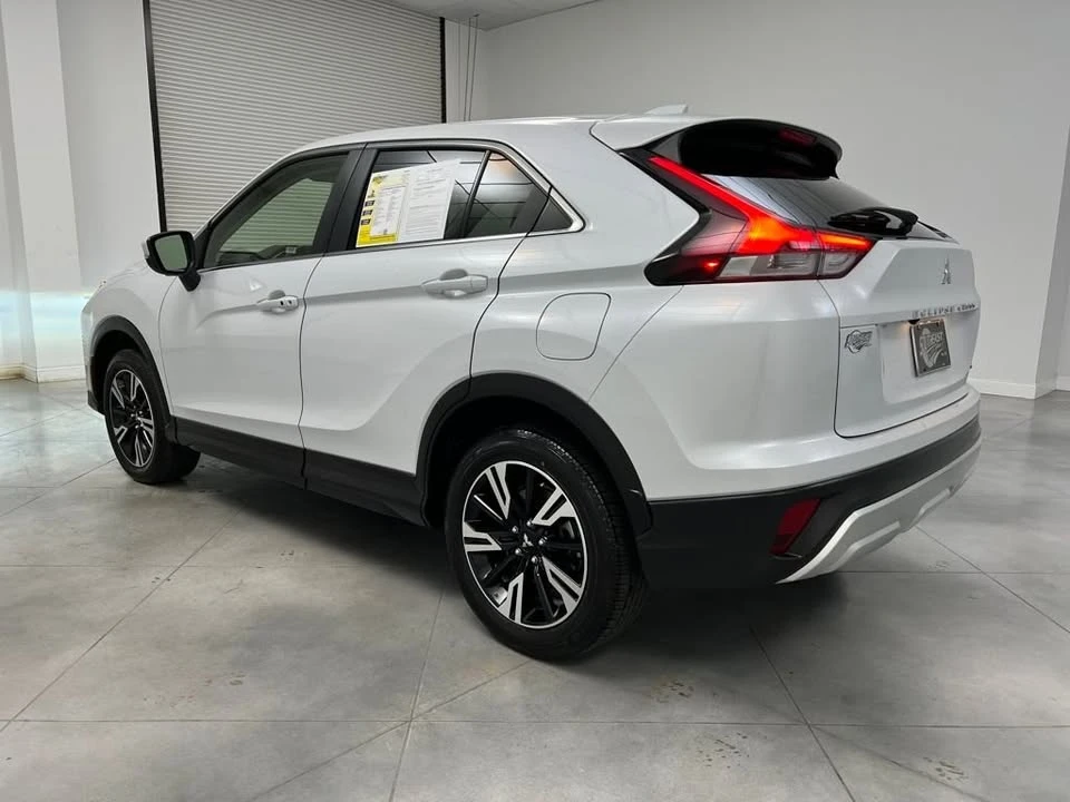 2025 Mitsubishi Eclipse Cross - Image 5 of 20