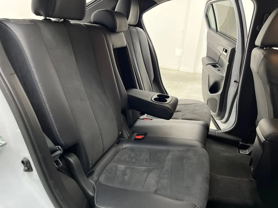 2025 Mitsubishi Eclipse Cross - Image 20 of 20