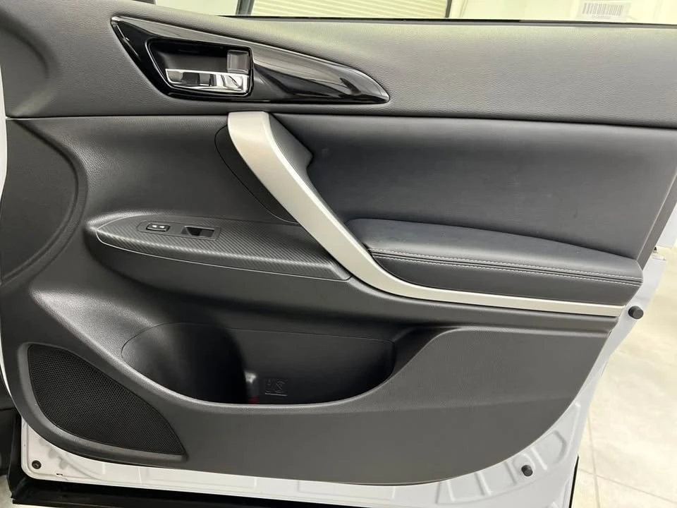 2025 Mitsubishi Eclipse Cross - Image 19 of 20
