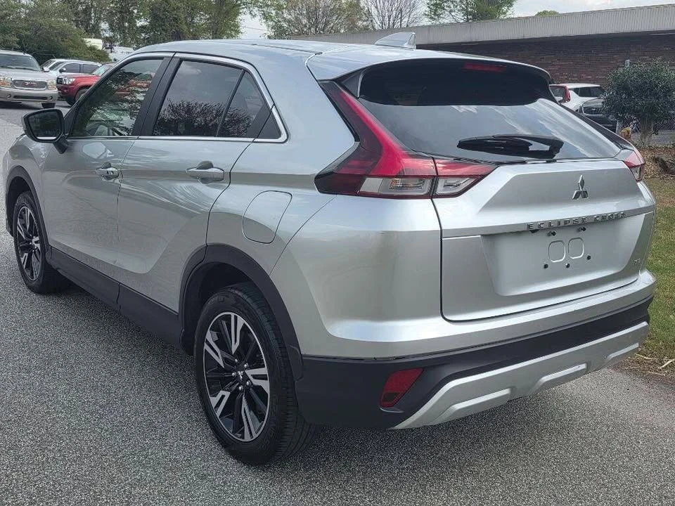 2025 Mitsubishi Eclipse Cross - Image 3 of 20