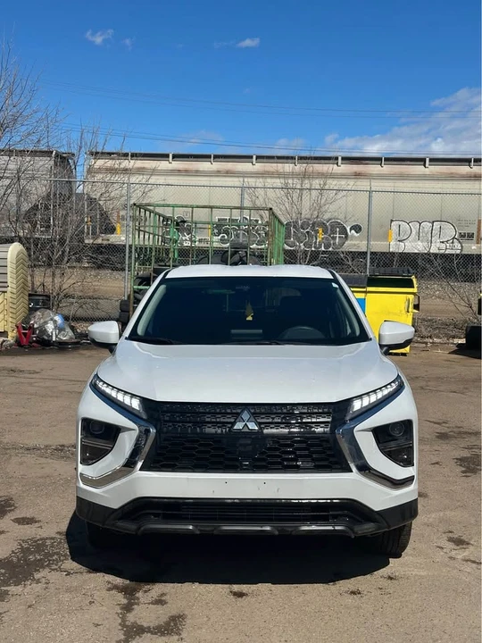 2025 Mitsubishi Eclipse Cross - Image 2 of 11