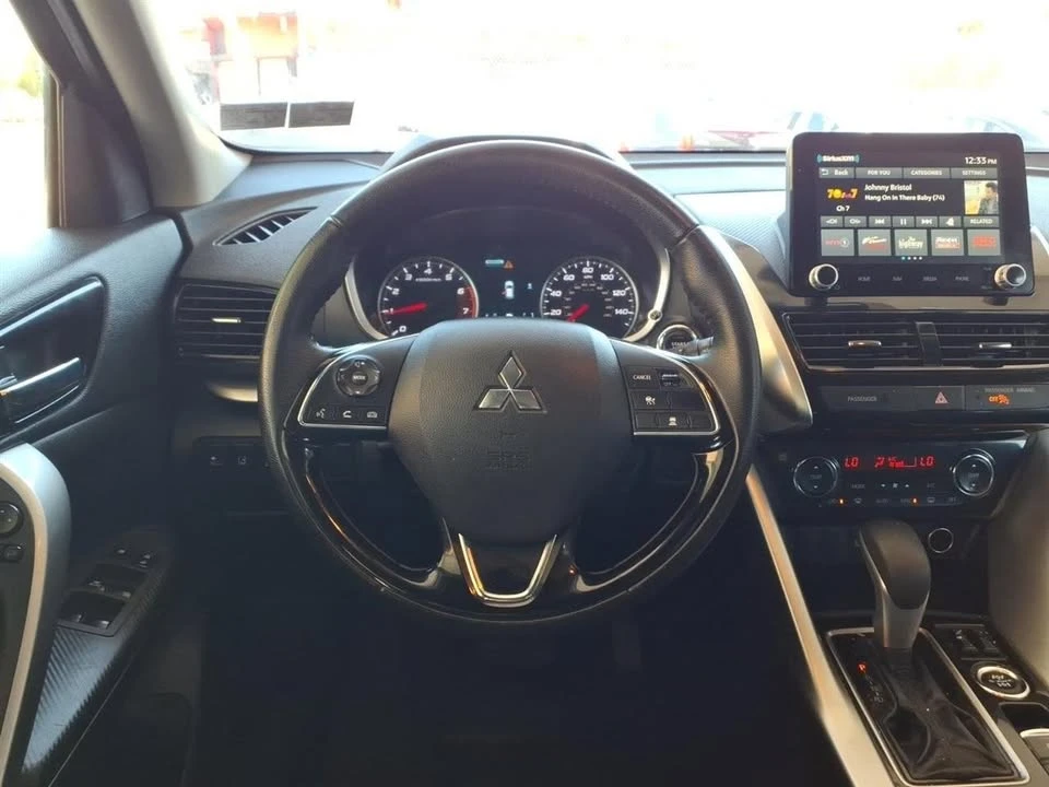 2025 Mitsubishi Eclipse Cross - Image 12 of 19