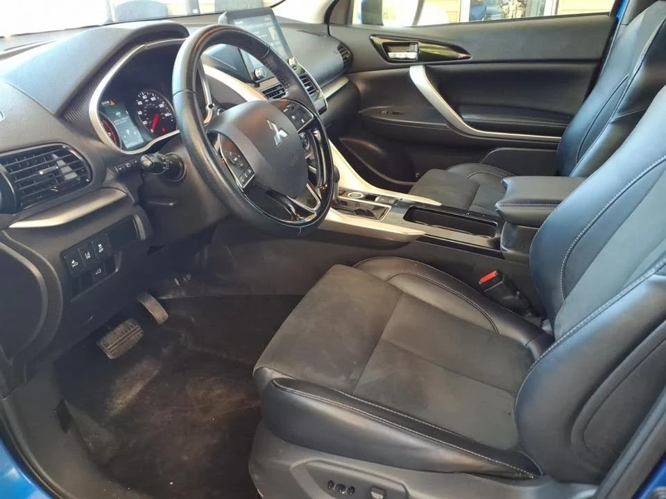 2025 Mitsubishi Eclipse Cross - Image 8 of 19