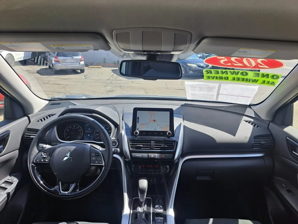 2025 Mitsubishi Eclipse Cross - Image 11 of 18