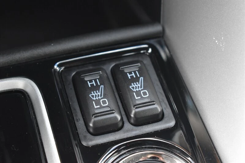 2025 Mitsubishi Eclipse Cross - Image 13 of 19