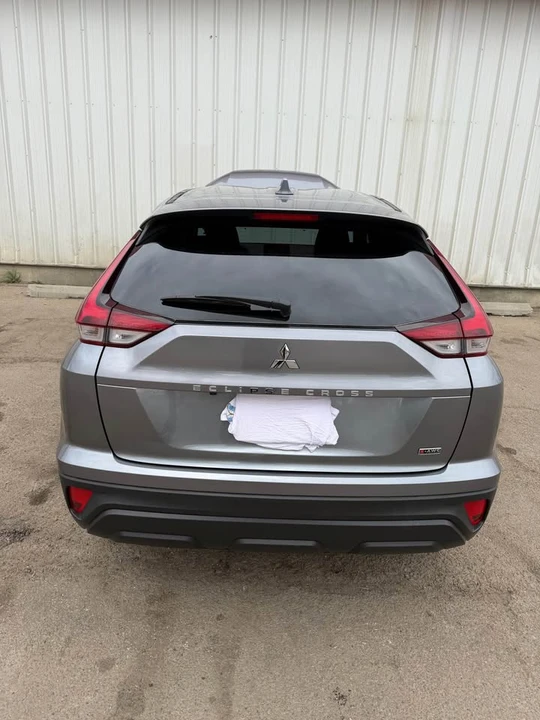 2025 Mitsubishi Eclipse Cross - Image 4 of 20