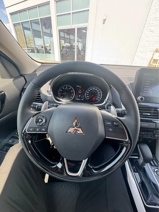 2025 Mitsubishi Eclipse Cross - Image 11 of 12