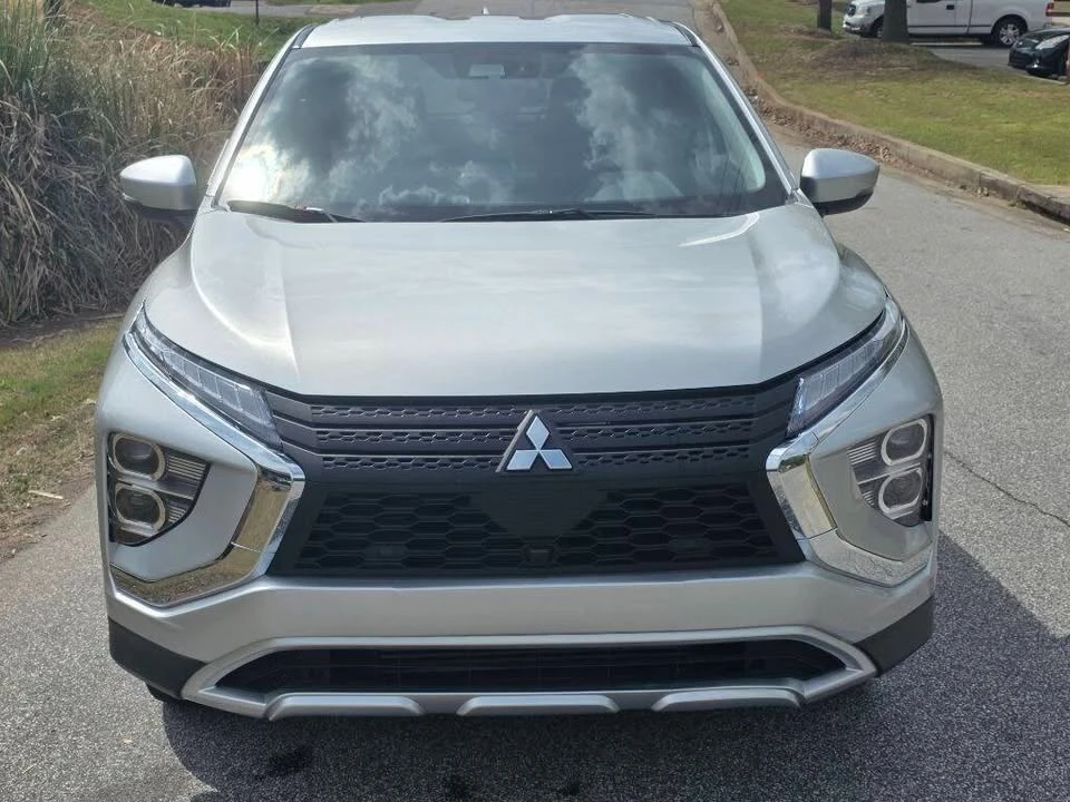 2025 Mitsubishi Eclipse Cross - Image 8 of 20