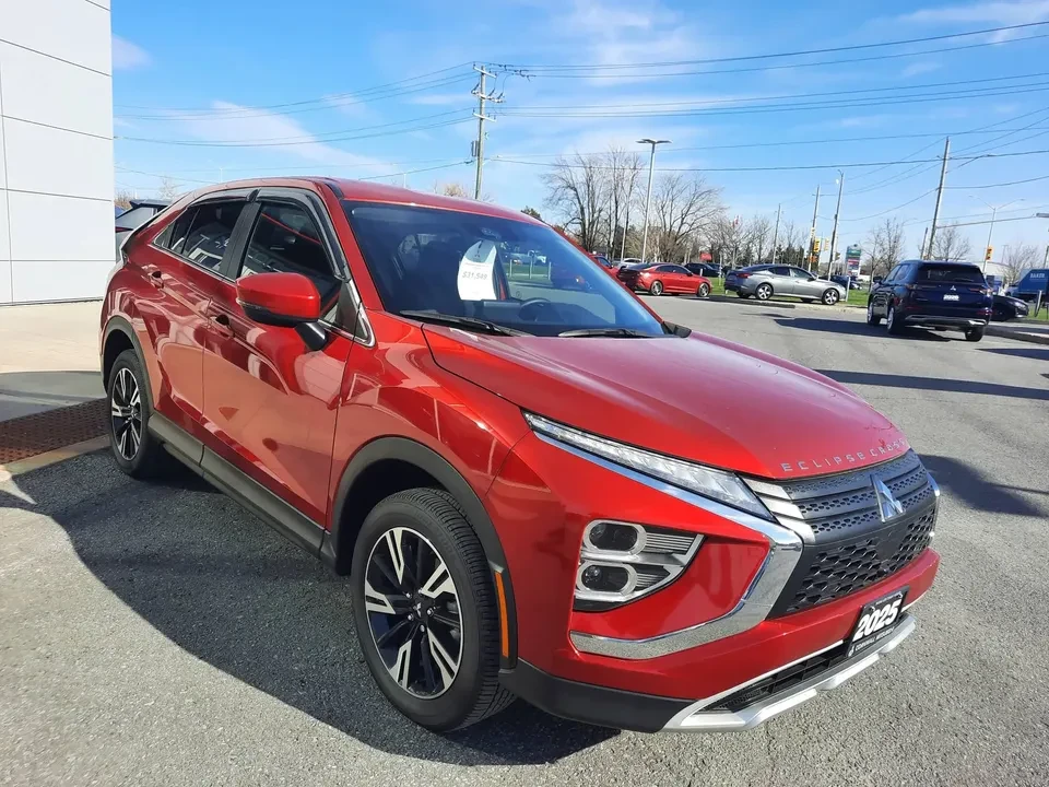 2025 Mitsubishi Eclipse Cross - Image 5 of 13