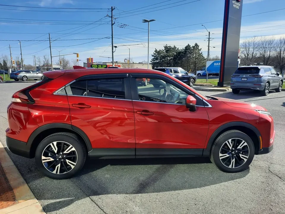 2025 Mitsubishi Eclipse Cross - Image 4 of 20