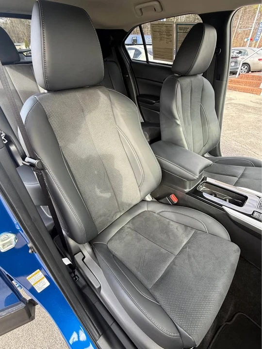 2025 Mitsubishi Eclipse Cross - Image 12 of 13