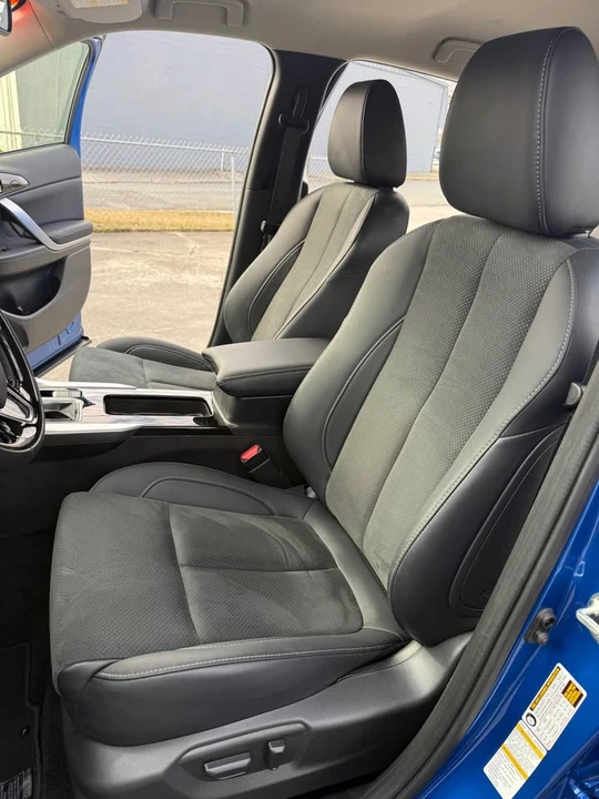 2025 Mitsubishi Eclipse Cross - Image 4 of 13