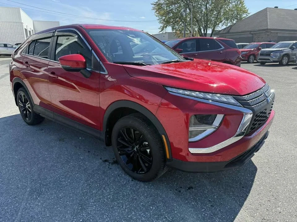 2025 Mitsubishi Eclipse Cross - Image 7 of 10