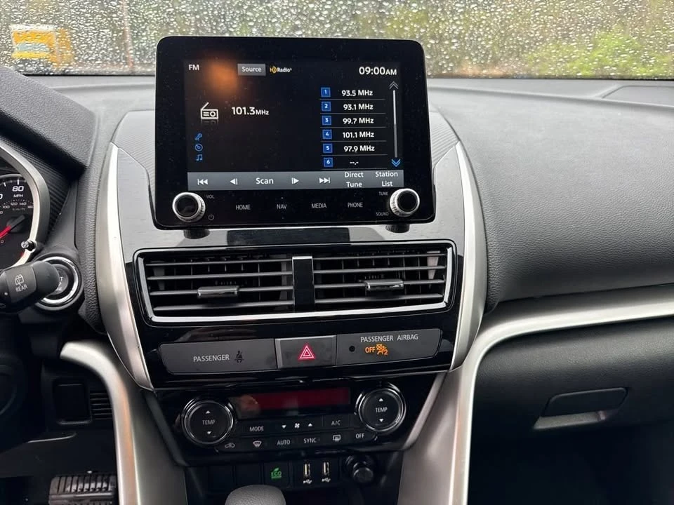 2025 Mitsubishi Eclipse Cross - Image 17 of 19