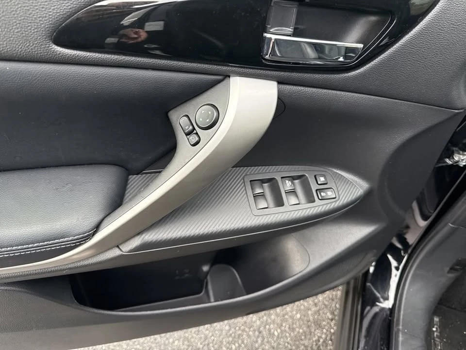 2025 Mitsubishi Eclipse Cross - Image 14 of 19
