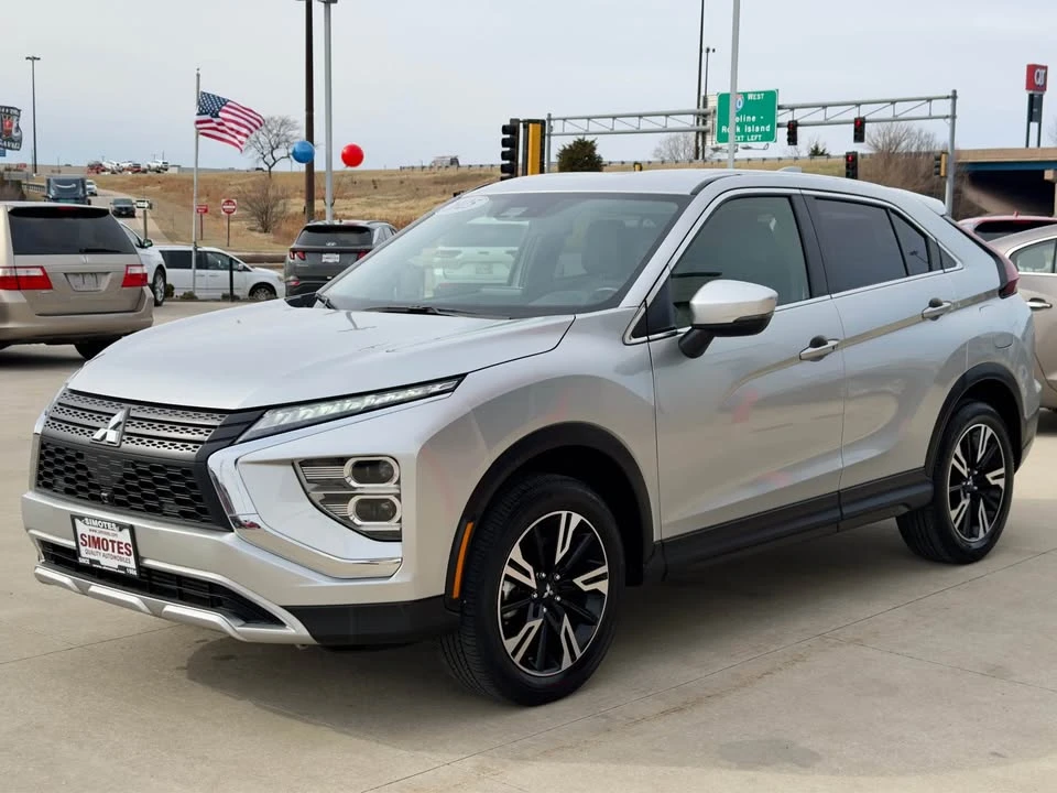 2025 Mitsubishi Eclipse Cross - Image 3 of 5