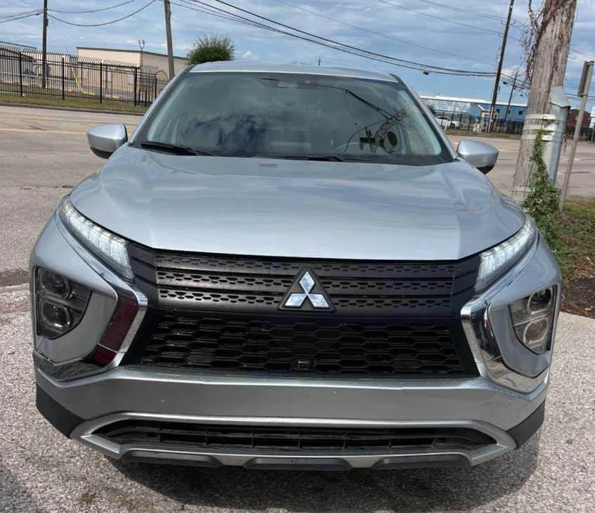 2025 Mitsubishi Eclipse Cross - Image 2 of 6