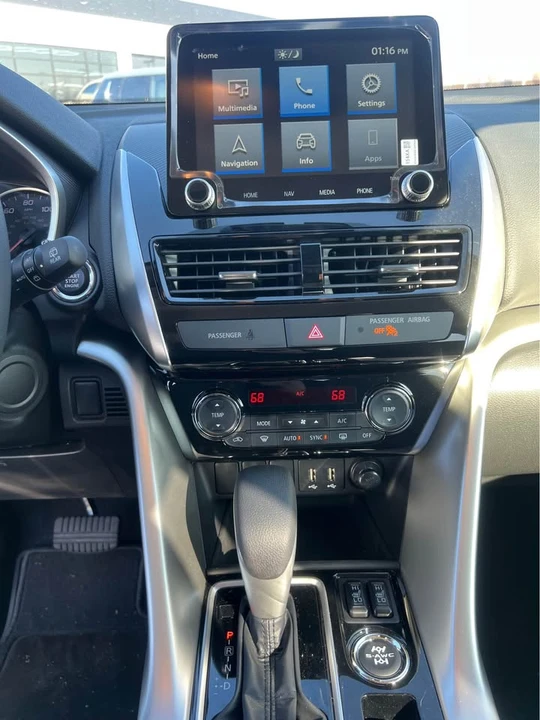 2025 Mitsubishi Eclipse Cross - Image 5 of 7